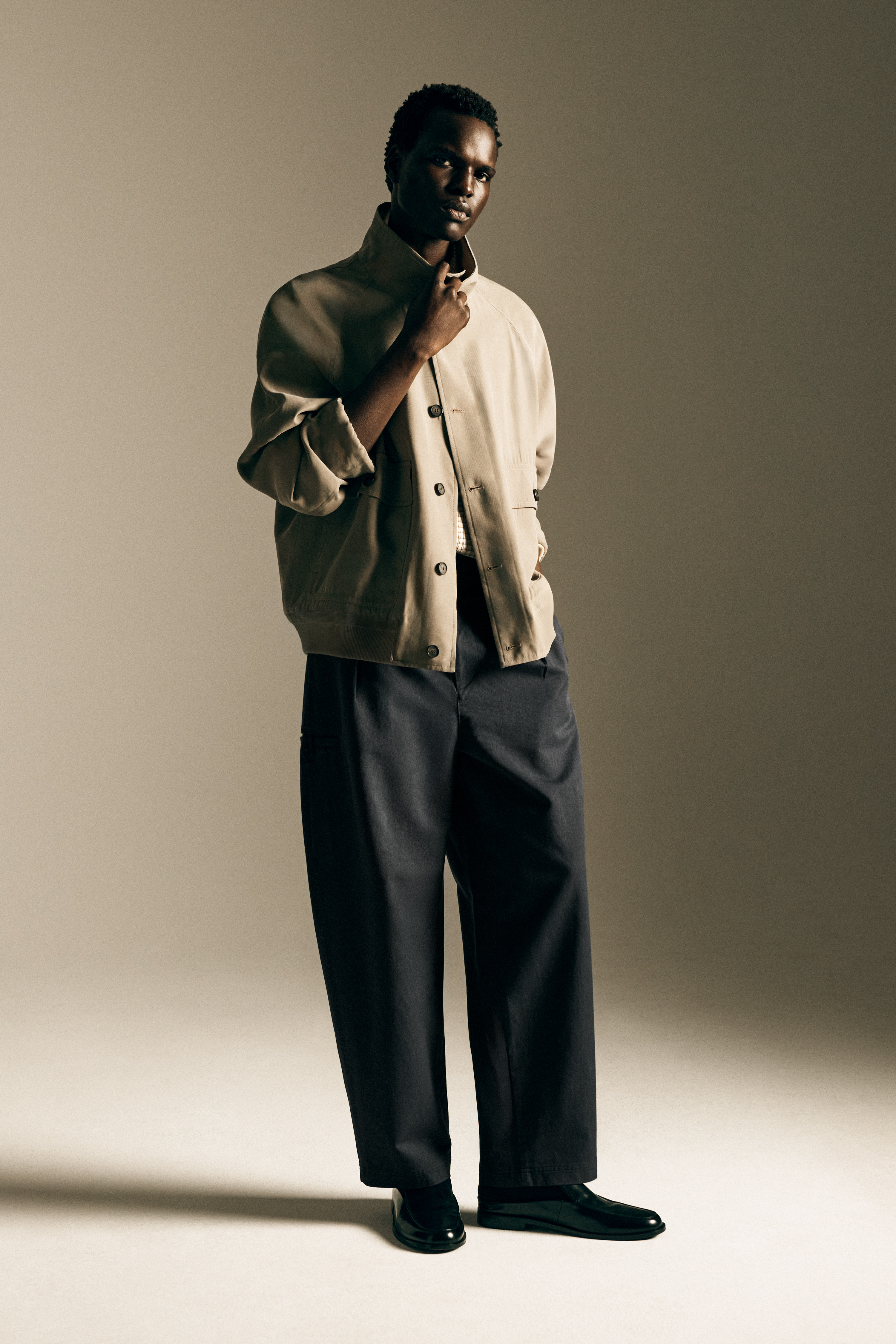 コットンブレンド バレルレッグユーティリティパンツ